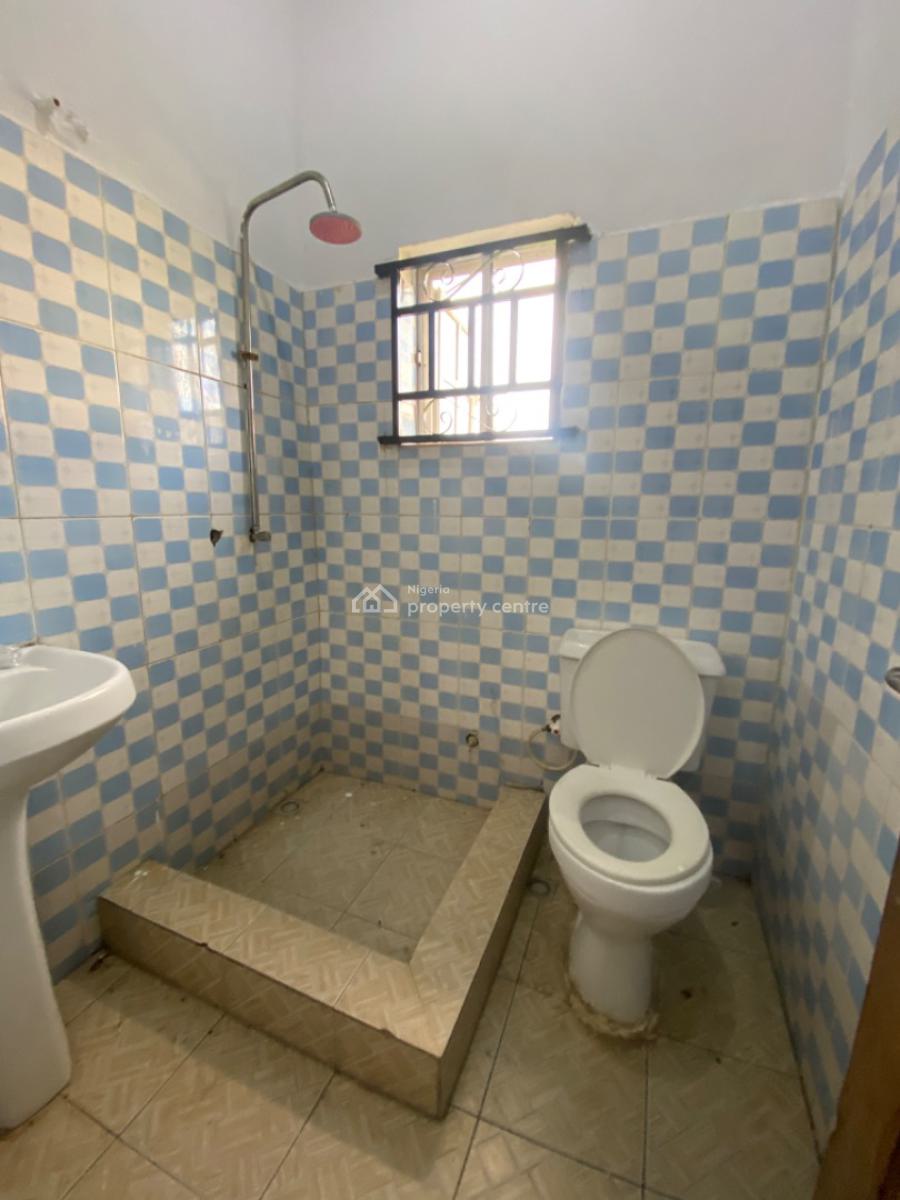 an Executive One  Bedroom Flat, Peace Land  Ogombo ,ajah, Lekki, Lagos, Mini Flat (room and Parlour) for Rent