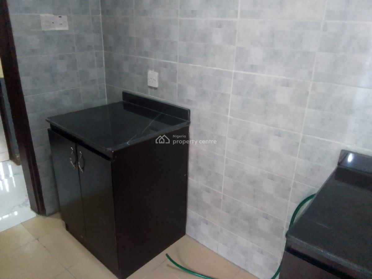 Newly Buildt Luxury 2 Bedroom Flat with Excellent Features, Alasela Estate, Ogombo, Ajah, Lagos, Flat / Apartment for Rent