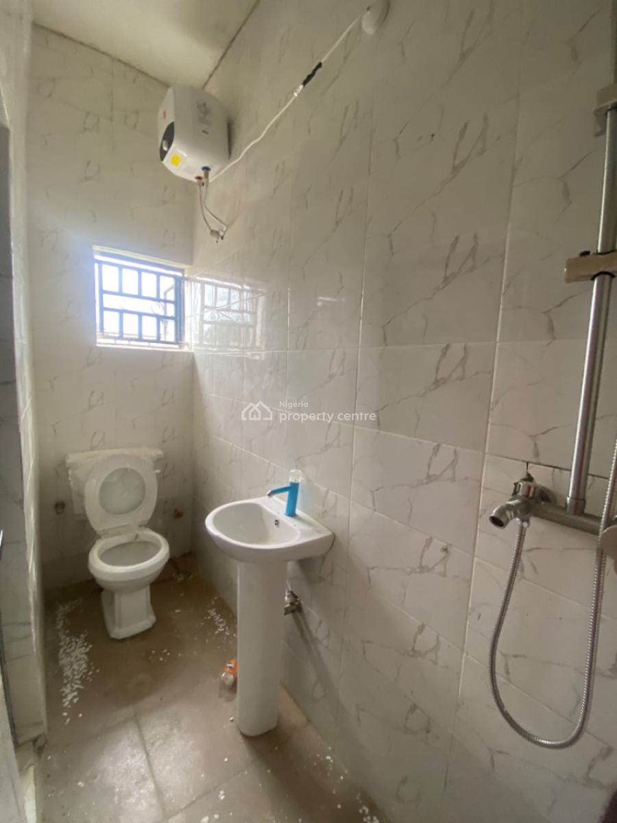 an Executive One Bedroom Flat, Cedar Crest Estate Sangotedo Ajah, Lekki, Lagos, Mini Flat (room and Parlour) for Rent