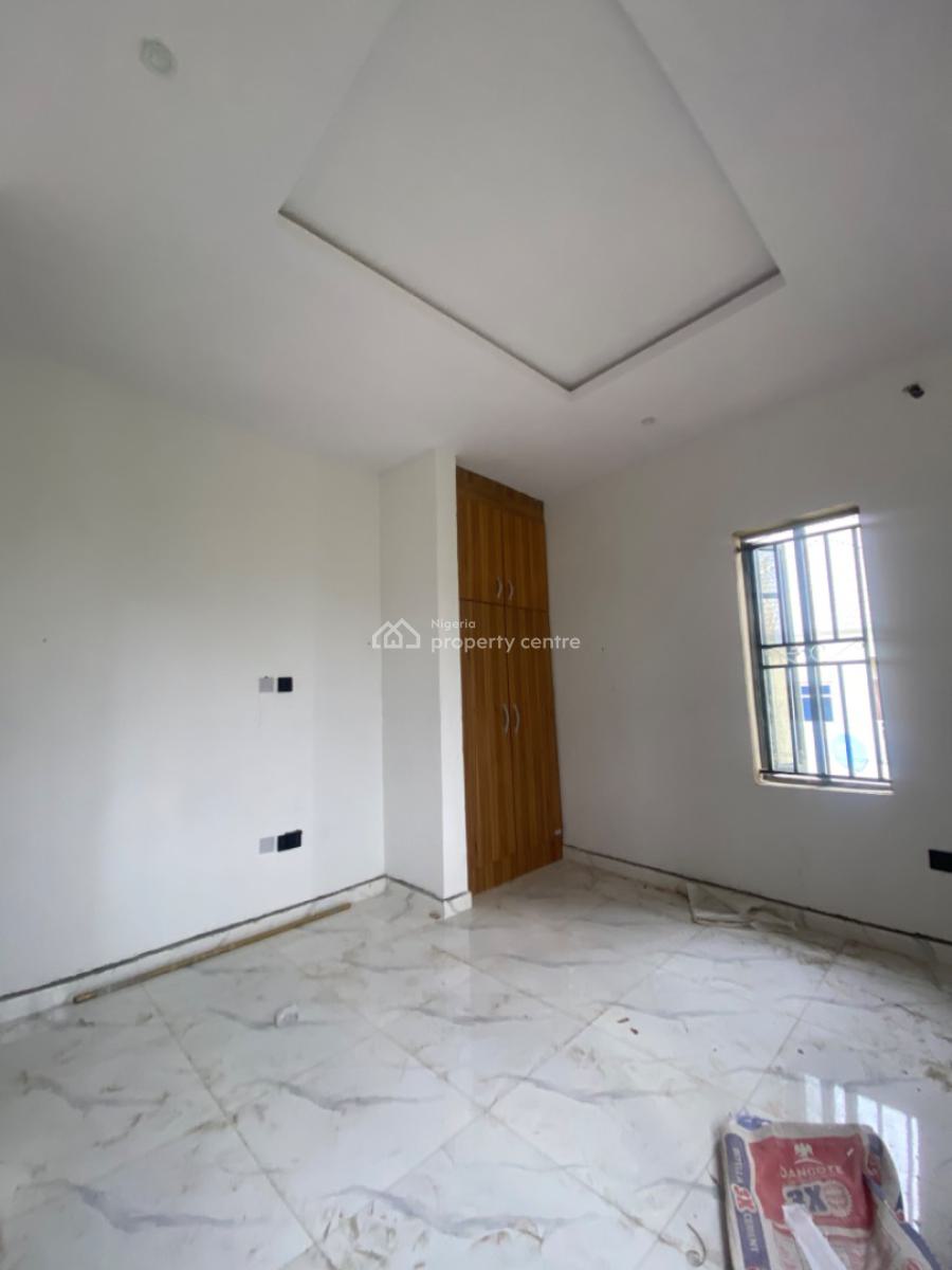an Executive Two Bedroom Flat, Cedar Crest Estate Around Blenco Mall Sangotedo Ajah, Lekki, Lagos, Flat / Apartment for Rent