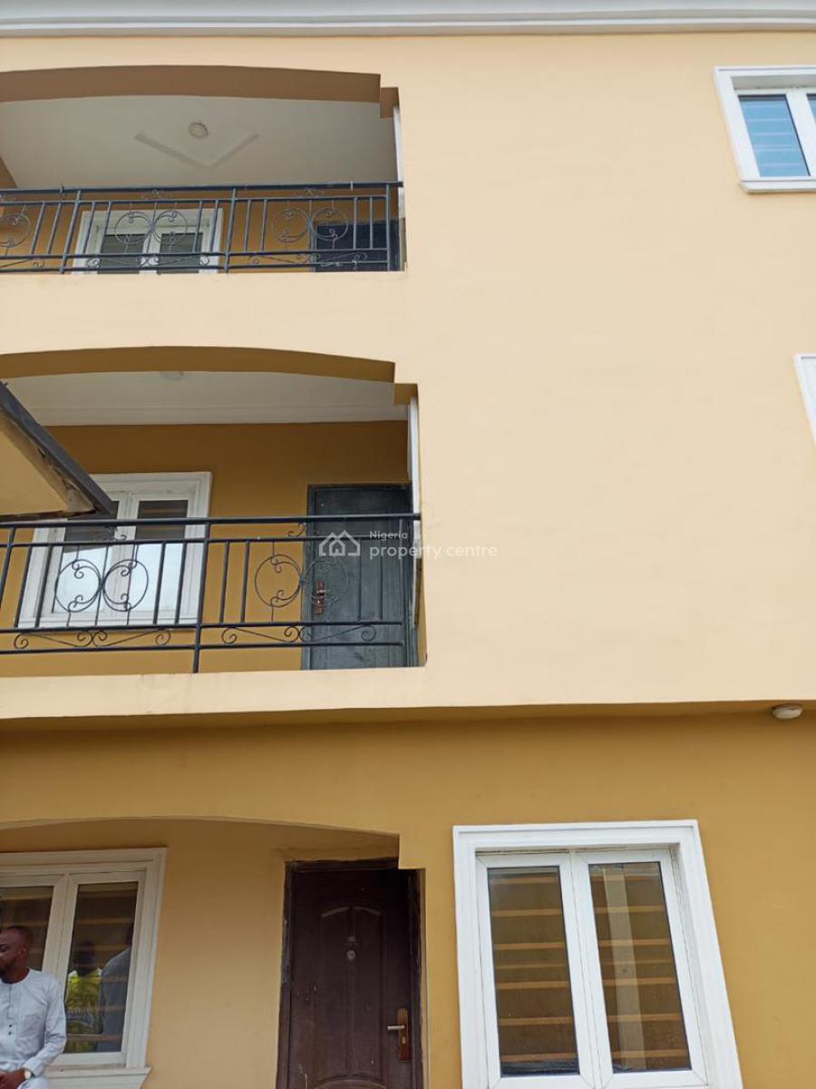 Brand New Lovely 3 Bedroom Flat Ensuit, Very Close to Bus Stop, Orinbawa, Awoyaya, Ibeju Lekki, Lagos, Flat / Apartment for Rent