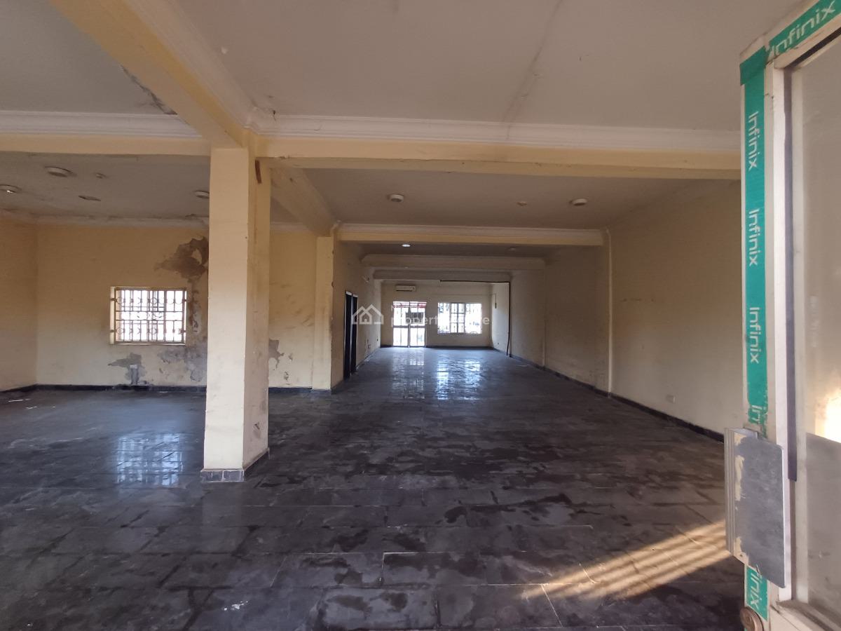 140sqm Shop / Office Space on The Ground Floor, Wuse 2, Abuja, Office Space for Rent