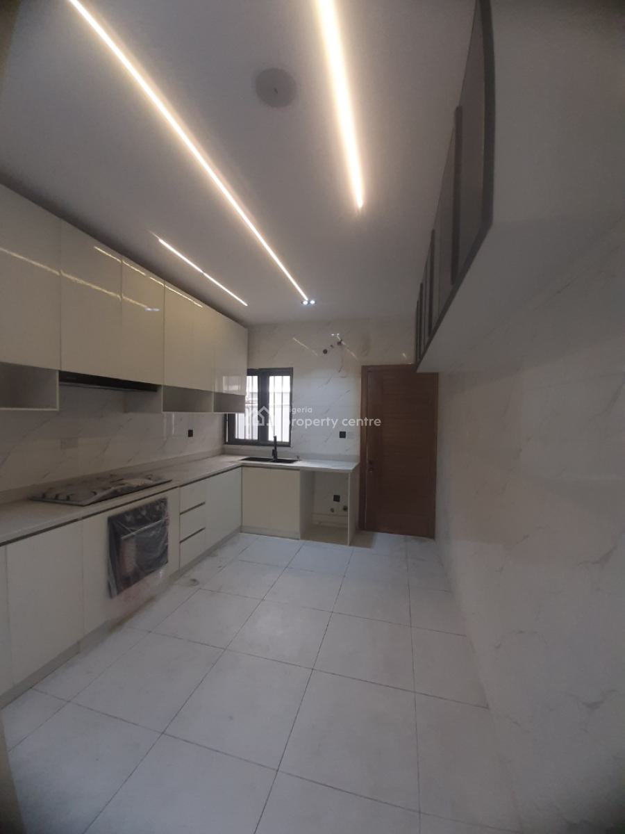 Brand New and Well Finished and Serviced with 24/7 Power Supply 4 Bedr, Lekki Phase 1, Lekki, Lagos, House for Sale