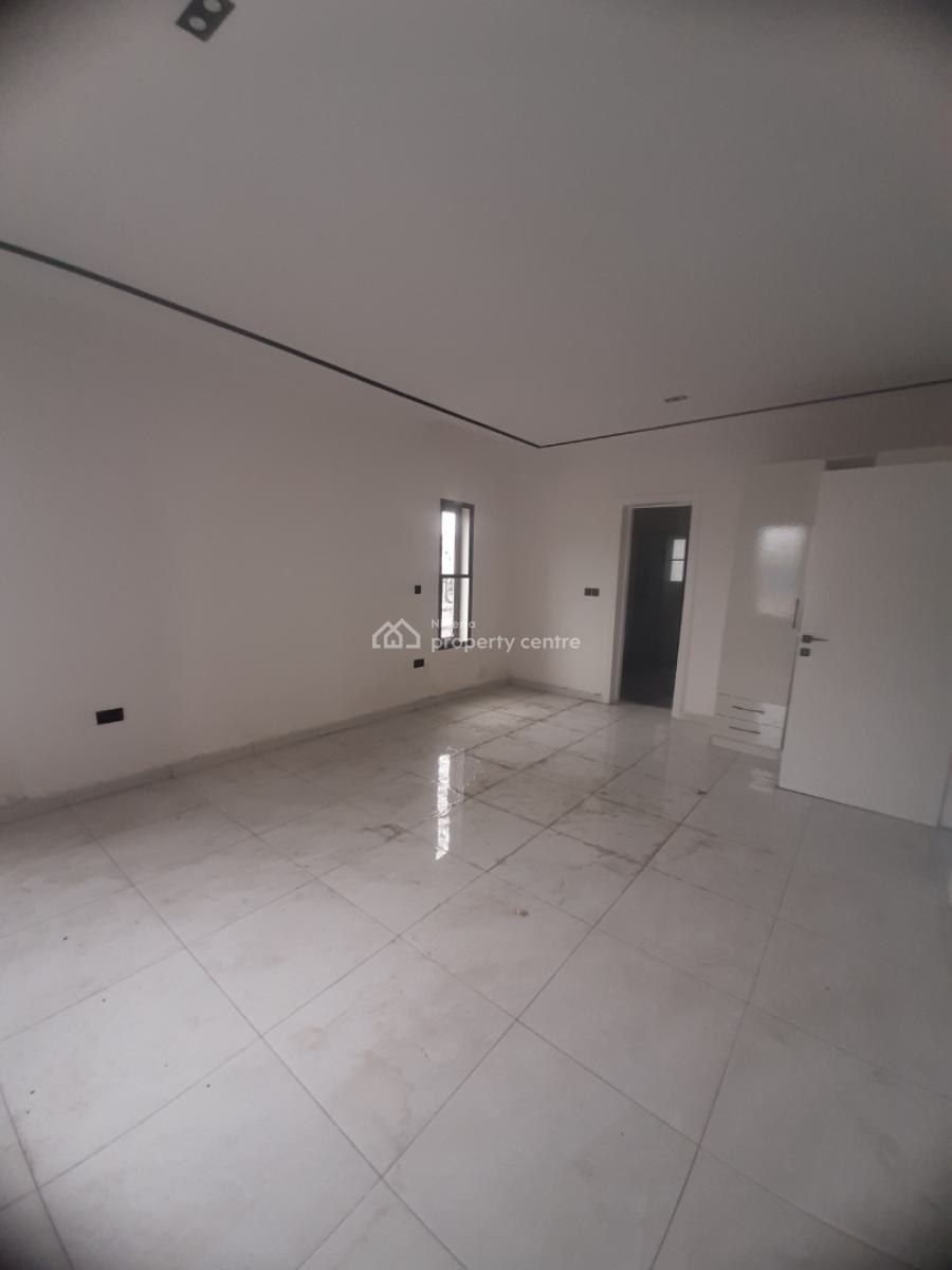 Brand New and Well Finished and Serviced with 24/7 Power Supply 4 Bedr, Lekki Phase 1, Lekki, Lagos, House for Sale