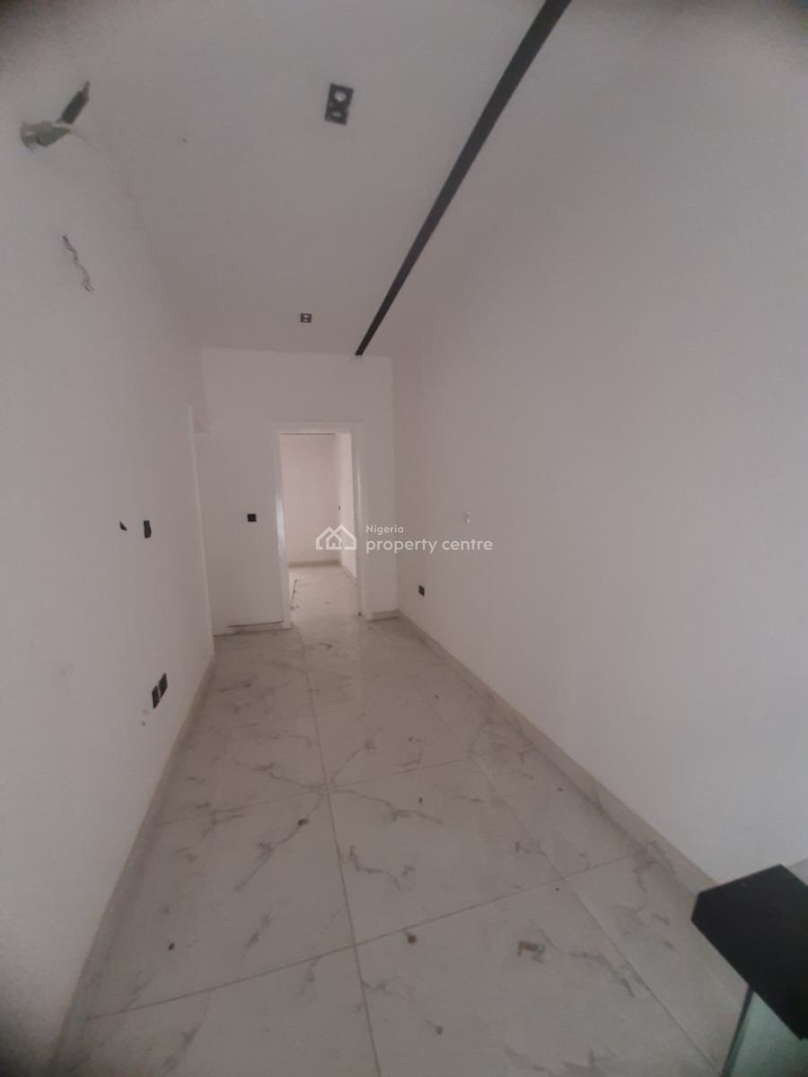 Brand New and Well Finished and Serviced with 24/7 Power Supply 4 Bedr, Lekki Phase 1, Lekki, Lagos, House for Sale