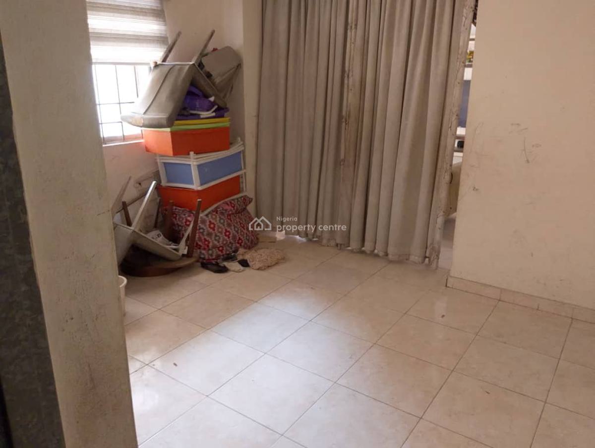 Standard 3 Bedroom Apartment, Asokoro Main, Asokoro District, Abuja, Flat / Apartment for Rent