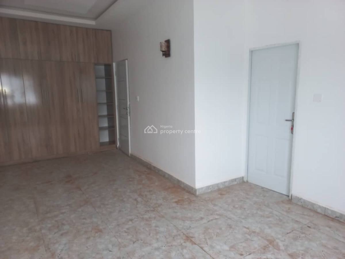 4 Bedrooms Terrace, By Catholic Church, Gaduwa, Abuja, Terraced Duplex for Rent