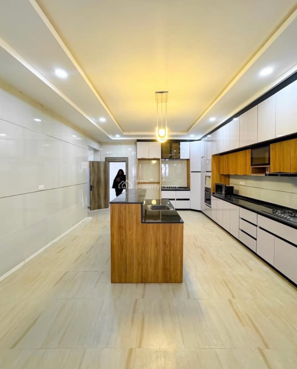 5 Bedroom Penthouse, Serene, Guzape District, Abuja, House for Sale