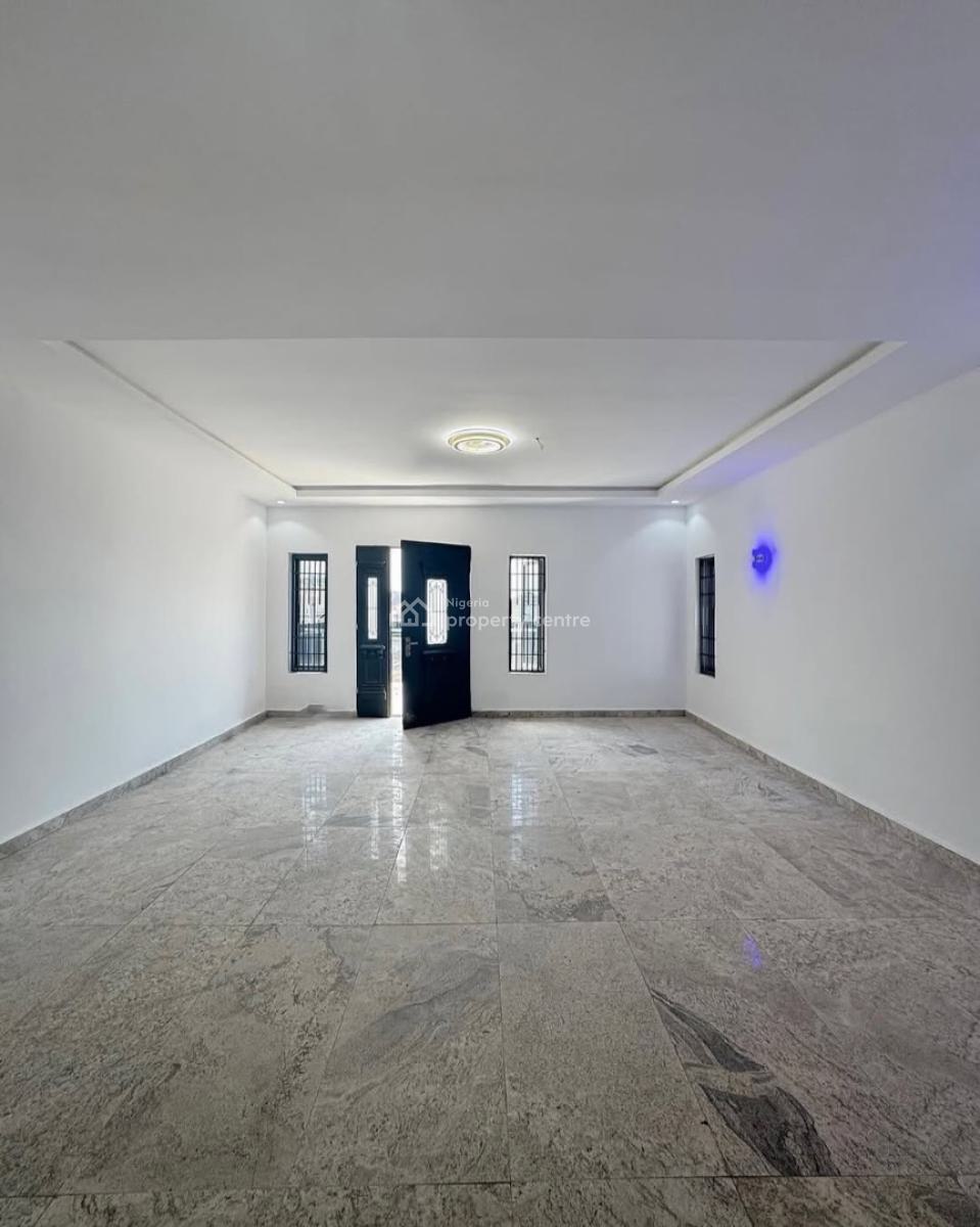 5 Bedroom Penthouse, Serene, Guzape District, Abuja, House for Sale