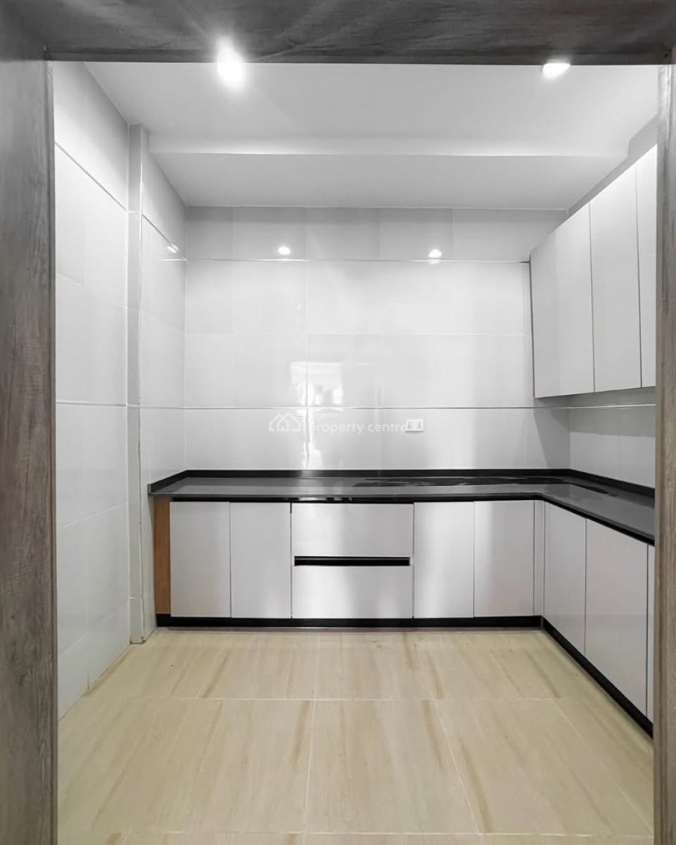 5 Bedroom Penthouse, Serene, Guzape District, Abuja, House for Sale