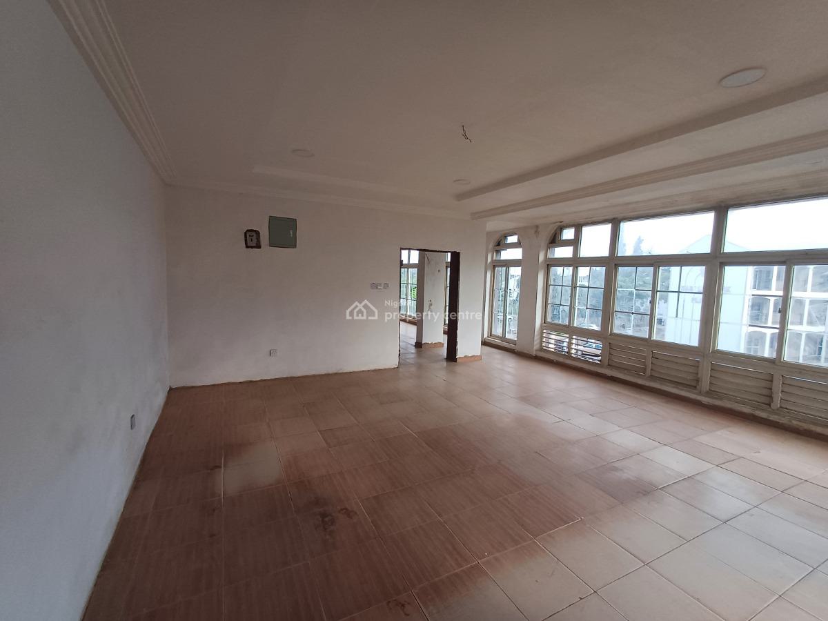 194sqm Shop / Office Space on The Second Floor with Elevator, Wuse 2, Abuja, Office Space for Rent