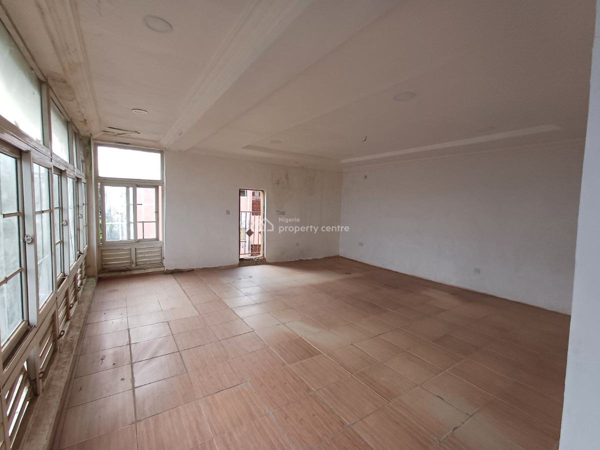 194sqm Shop / Office Space on The Second Floor with Elevator, Wuse 2, Abuja, Office Space for Rent