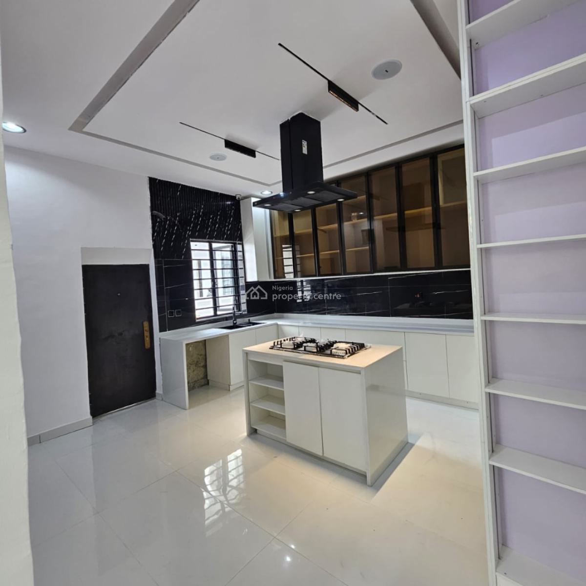5 Bedroom House in Lekki, 2nd Toll Gate, Lekki, Lekki, Lagos, Detached Duplex for Sale