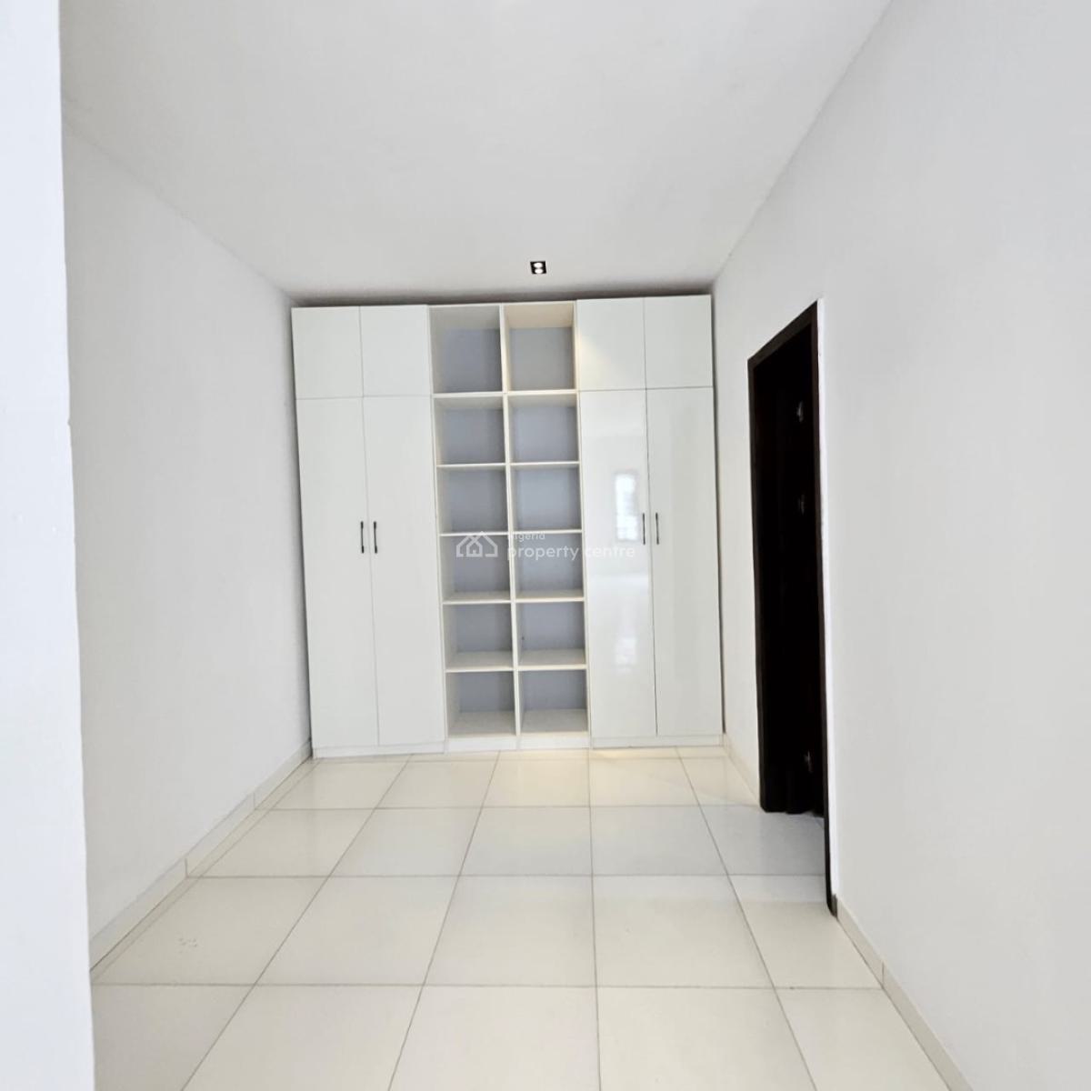 5 Bedroom House in Lekki, 2nd Toll Gate, Lekki, Lekki, Lagos, Detached Duplex for Sale