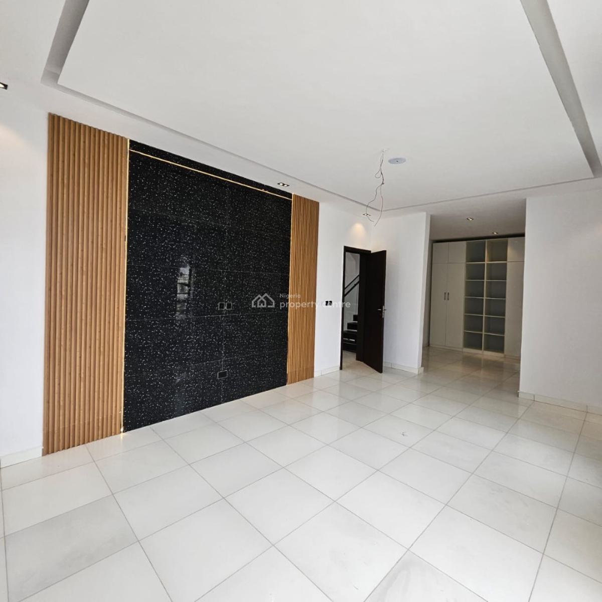 5 Bedroom House in Lekki, 2nd Toll Gate, Lekki, Lekki, Lagos, Detached Duplex for Sale
