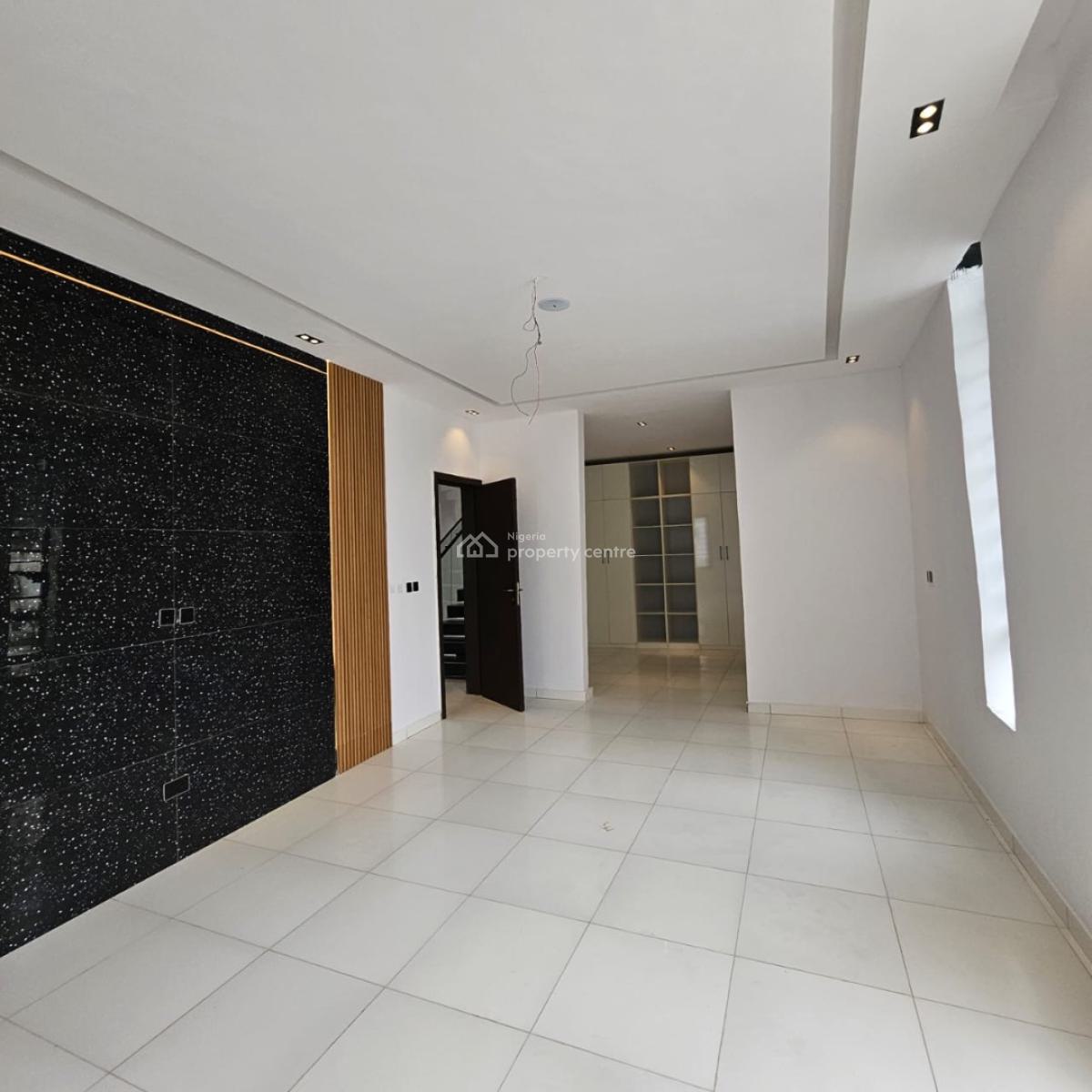 5 Bedroom House in Lekki, 2nd Toll Gate, Lekki, Lekki, Lagos, Detached Duplex for Sale