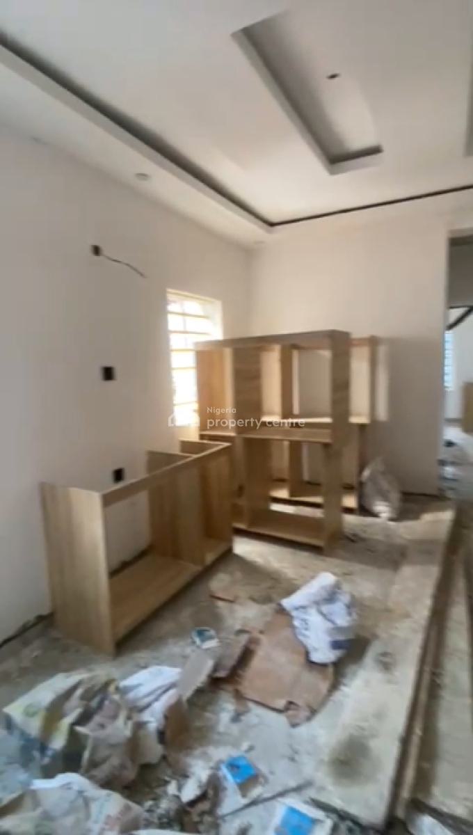 Brand New Specious Mini Upflat, Close to Deeper Life Headquarters Church, Gbagada, Lagos, Mini Flat (room and Parlour) for Rent