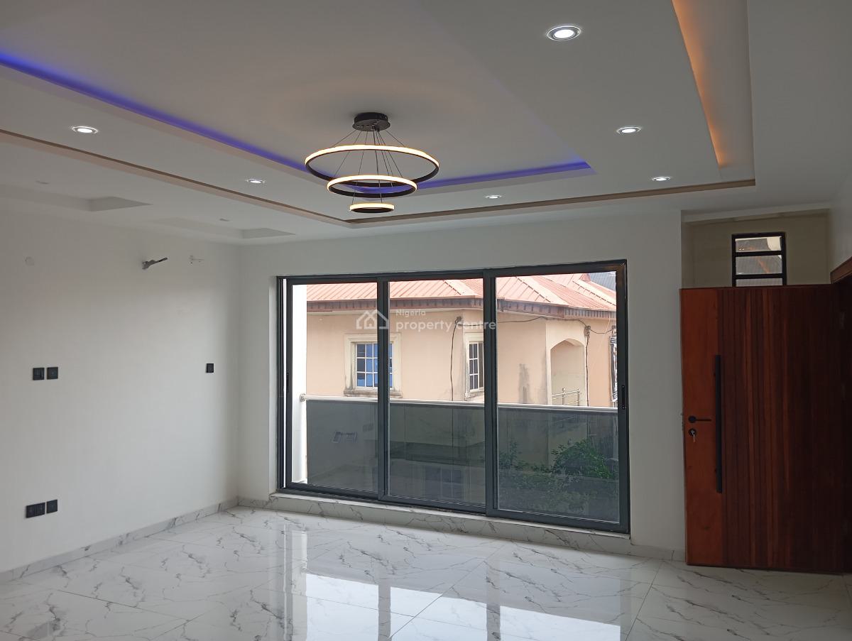 Solar Powered Brand New Lux 5 Bedroom Triplex, Lakowe, Ibeju Lekki, Lagos, Terraced Duplex for Rent