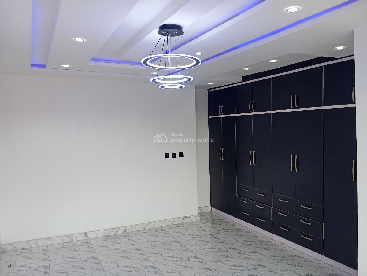 Solar Powered Brand New Lux 5 Bedroom Triplex, Lakowe, Ibeju Lekki, Lagos, Terraced Duplex for Rent