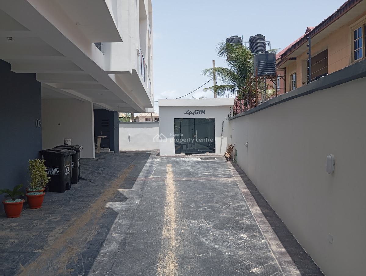 Solar Powered Brand New Lux 5 Bedroom Triplex, Lakowe, Ibeju Lekki, Lagos, Terraced Duplex for Rent