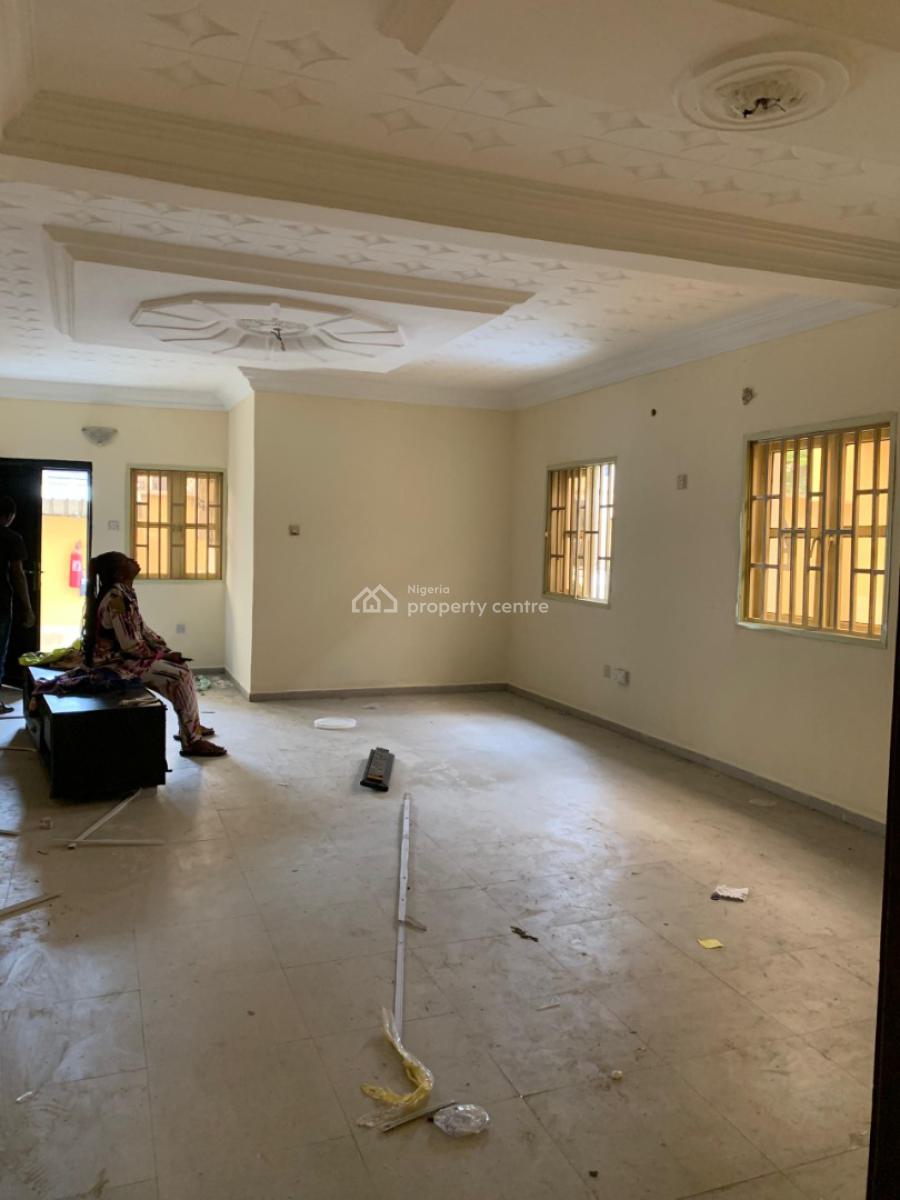 Spacious 3bedroom Apartment Bring Your Generator, Idado, Lekki, Lagos, Flat / Apartment for Rent