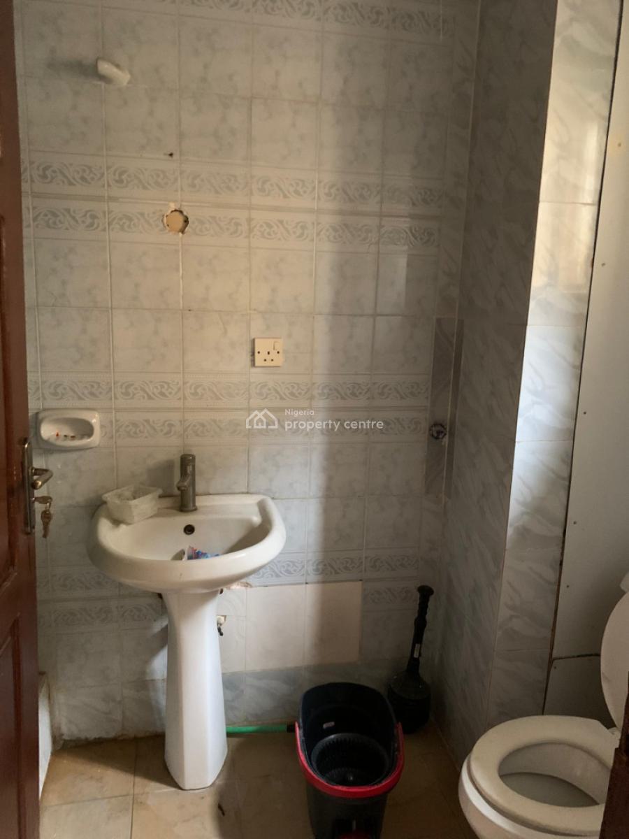 Spacious 3bedroom Apartment Bring Your Generator, Idado, Lekki, Lagos, Flat / Apartment for Rent