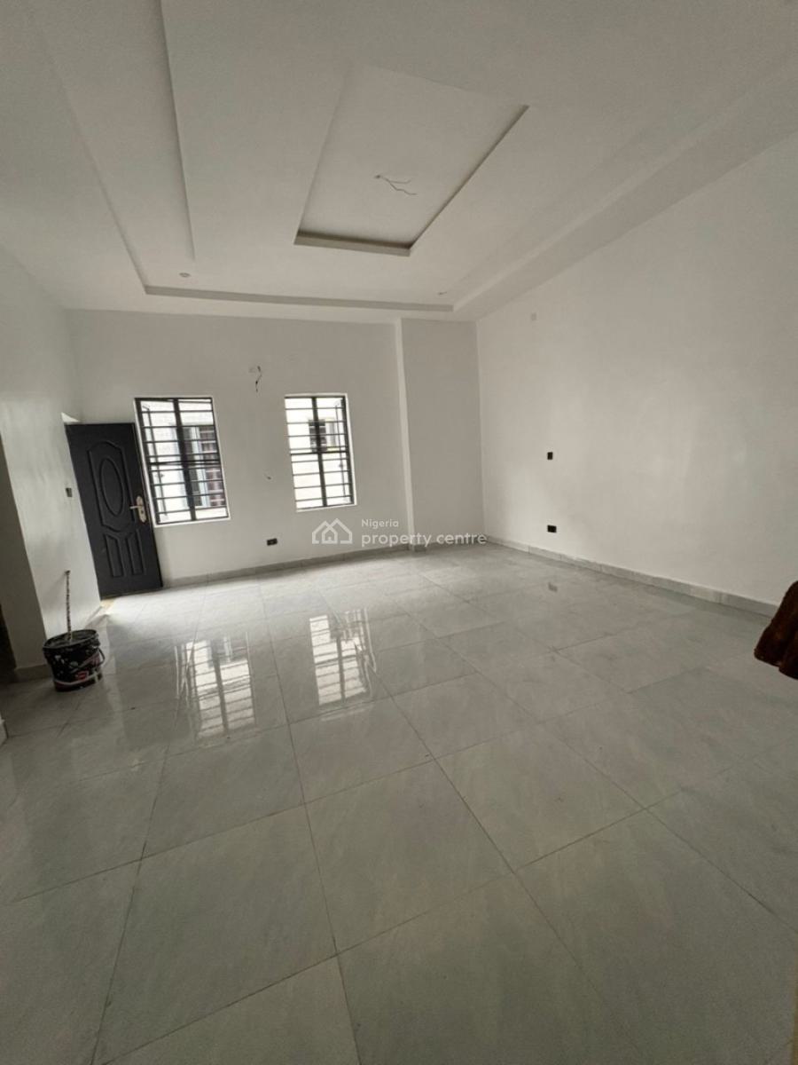 Shared Apartment, Mahami Pharmacy Street, Before Oba Amusa Street, Royal Pine Gate 3, Or, Lekki, Lagos, Self Contain (single Rooms) for Rent