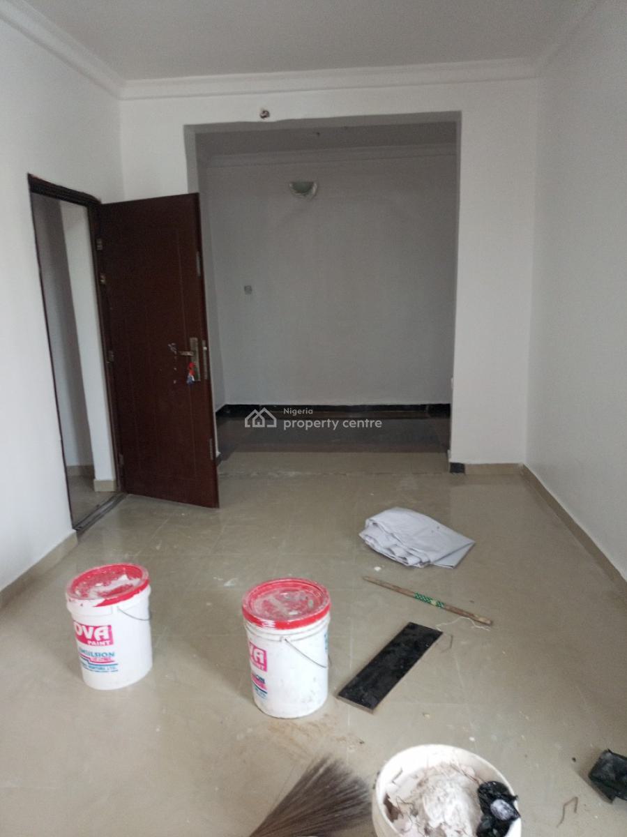 Spacious Room and Parlor (,mini Flat) Upstairs, Gated and Secured, Igbo Efon, Lekki, Lagos, Mini Flat (room and Parlour) for Rent