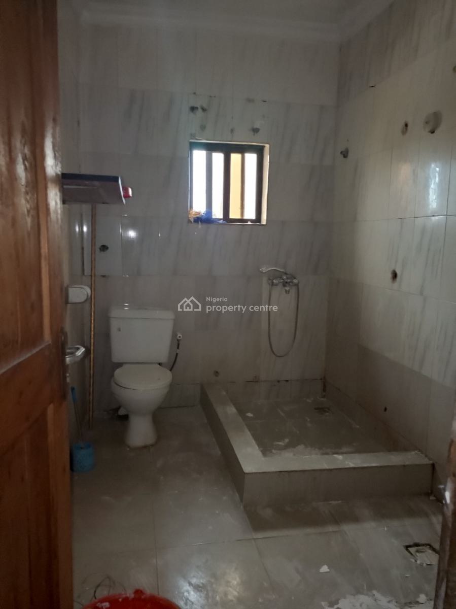 Spacious Room and Parlor (,mini Flat) Upstairs, Gated and Secured, Igbo Efon, Lekki, Lagos, Mini Flat (room and Parlour) for Rent