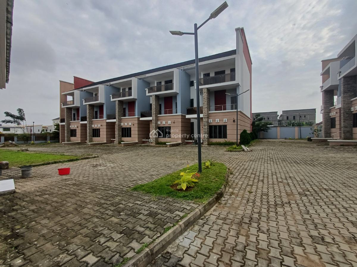 Brand New 4-bedroom Terrace Duplex with Bq, Guzape District, Abuja, Terraced Duplex for Rent