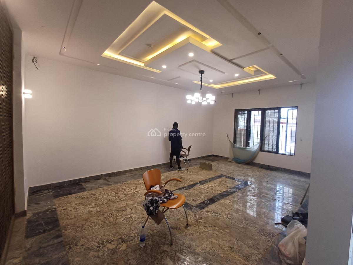Brand New 4-bedroom Terrace Duplex with Bq, Guzape District, Abuja, Terraced Duplex for Rent