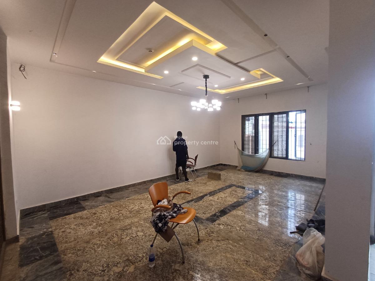 Brand New 4-bedroom Terrace Duplex with Bq, Guzape District, Abuja, Terraced Duplex for Rent