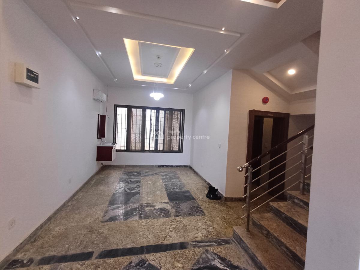 Brand New 4-bedroom Terrace Duplex with Bq, Guzape District, Abuja, Terraced Duplex for Rent