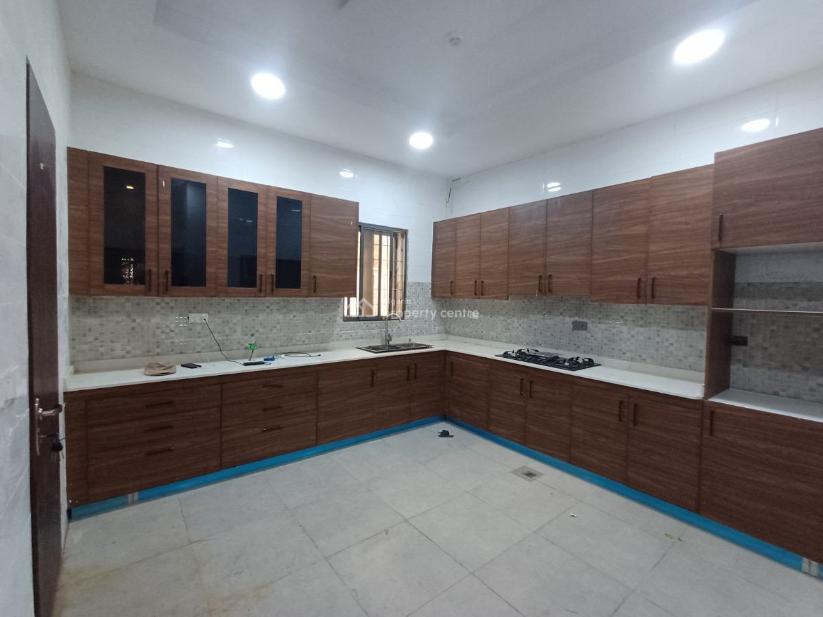 Brand New 4-bedroom Terrace Duplex with Bq, Guzape District, Abuja, Terraced Duplex for Rent