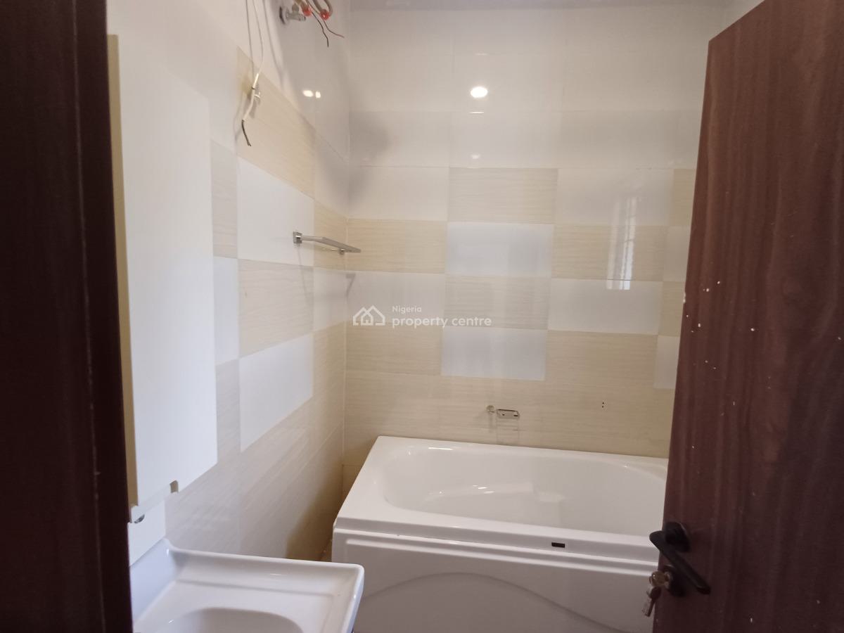 Brand New 4-bedroom Terrace Duplex with Bq, Guzape District, Abuja, Terraced Duplex for Rent