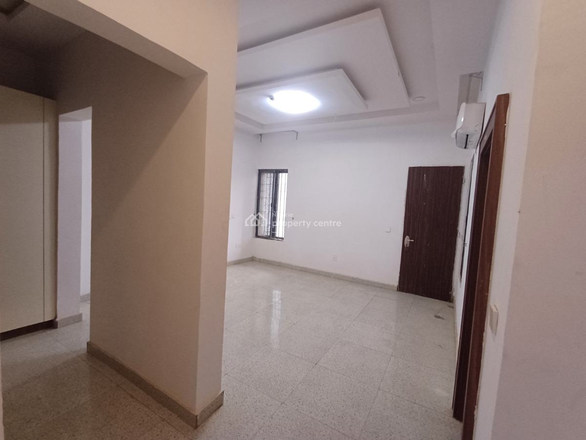 Brand New 4-bedroom Terrace Duplex with Bq, Guzape District, Abuja, Terraced Duplex for Rent