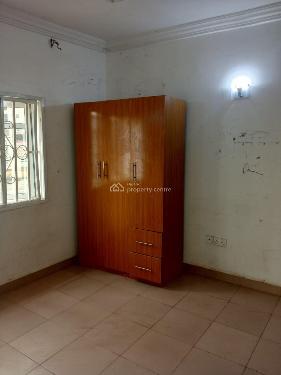 a Well Finished 2bedroom Flat at River Park, River Park Estate Cluster3, Lugbe District, Abuja, Flat / Apartment for Rent