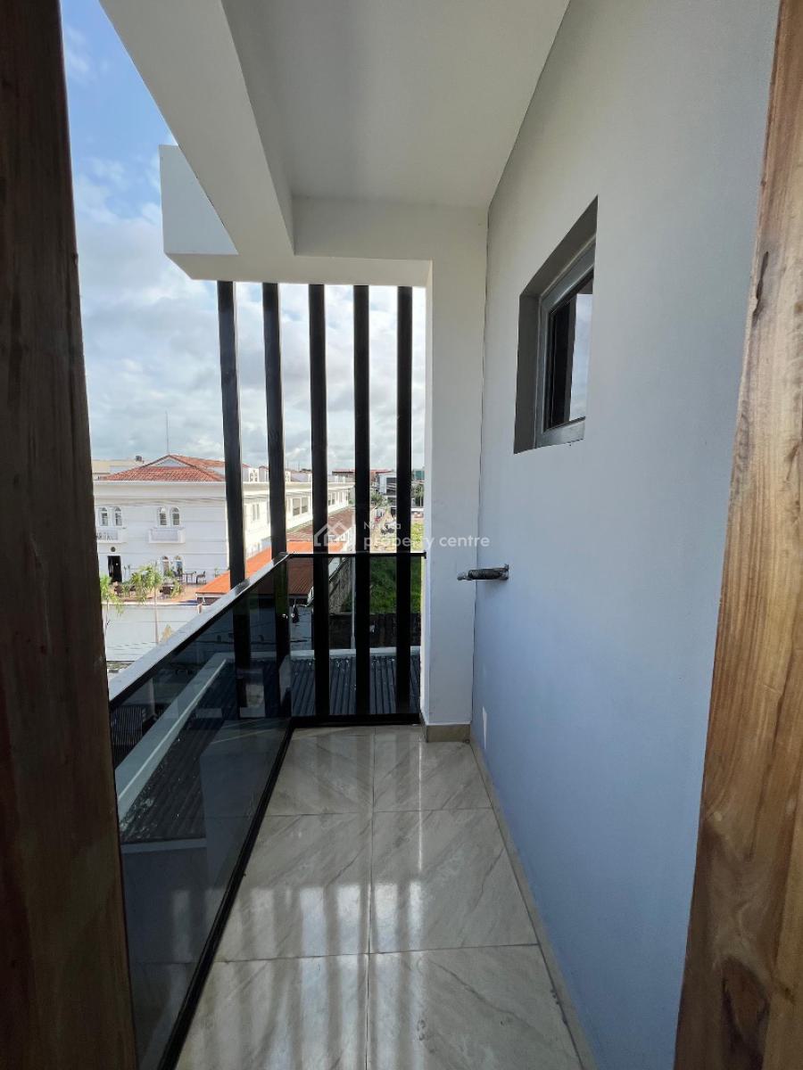 Contemporary Spacious 4 Bedroom Terrace Duplex with Bq ,gym and Pool, Lekki Phase 1, Lekki, Lagos, Terraced Duplex for Sale