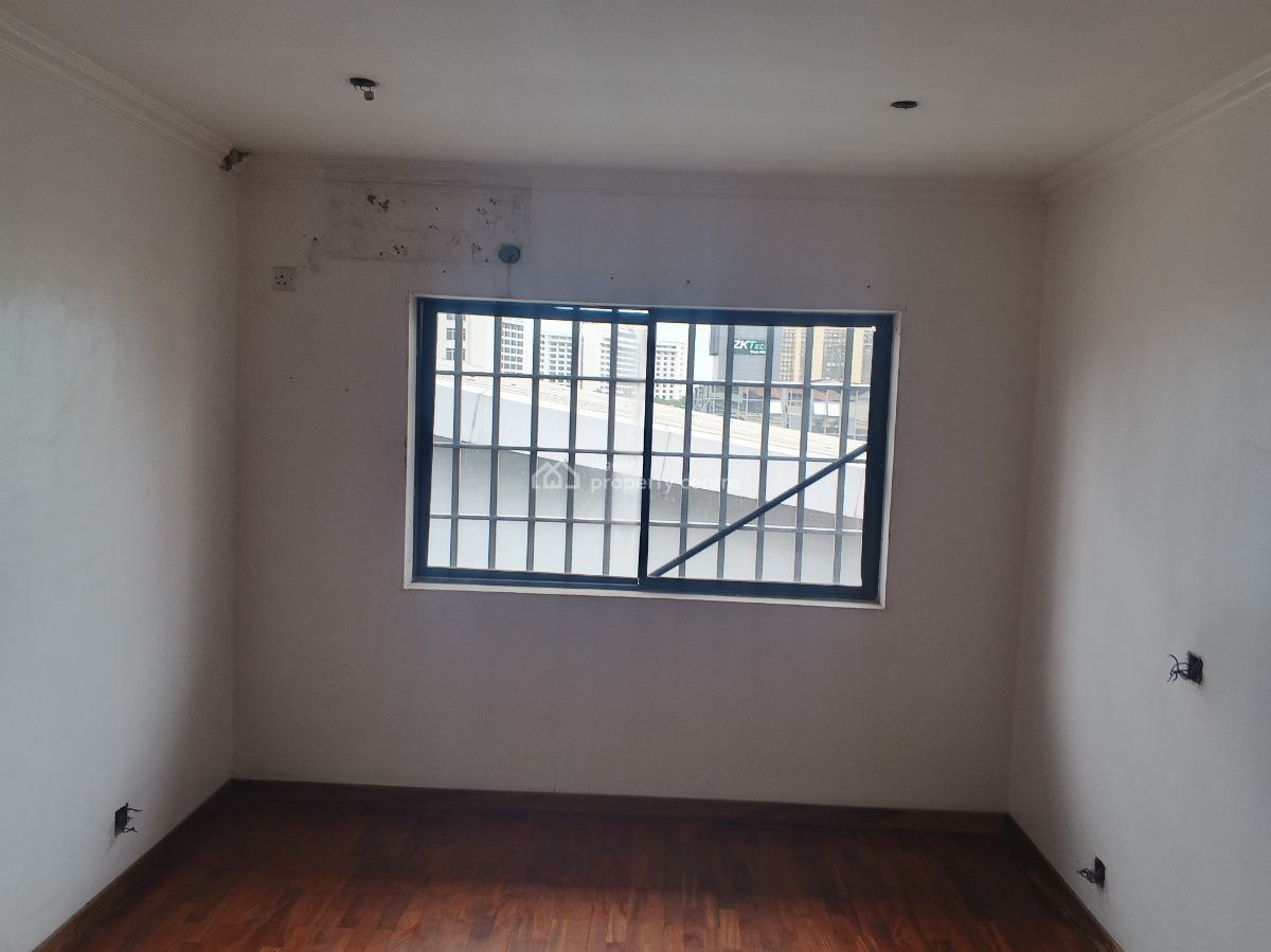 3 Bedrooms 3rd Floor Self Serviced Flat with Bq in a Block of 6 Flats, Near Eko Hotel Round About, Victoria Island (vi), Lagos, Flat / Apartment for Rent