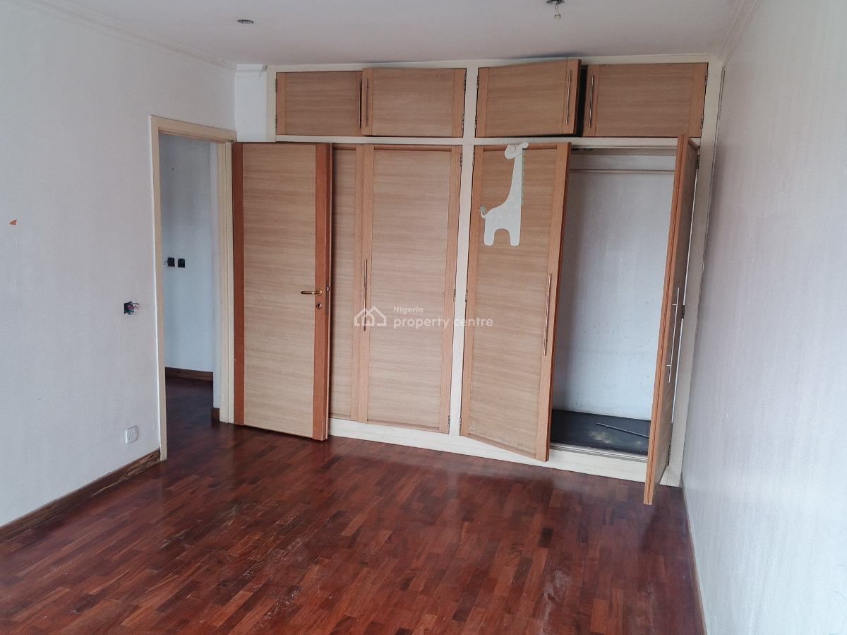 3 Bedrooms 3rd Floor Self Serviced Flat with Bq in a Block of 6 Flats, Near Eko Hotel Round About, Victoria Island (vi), Lagos, Flat / Apartment for Rent