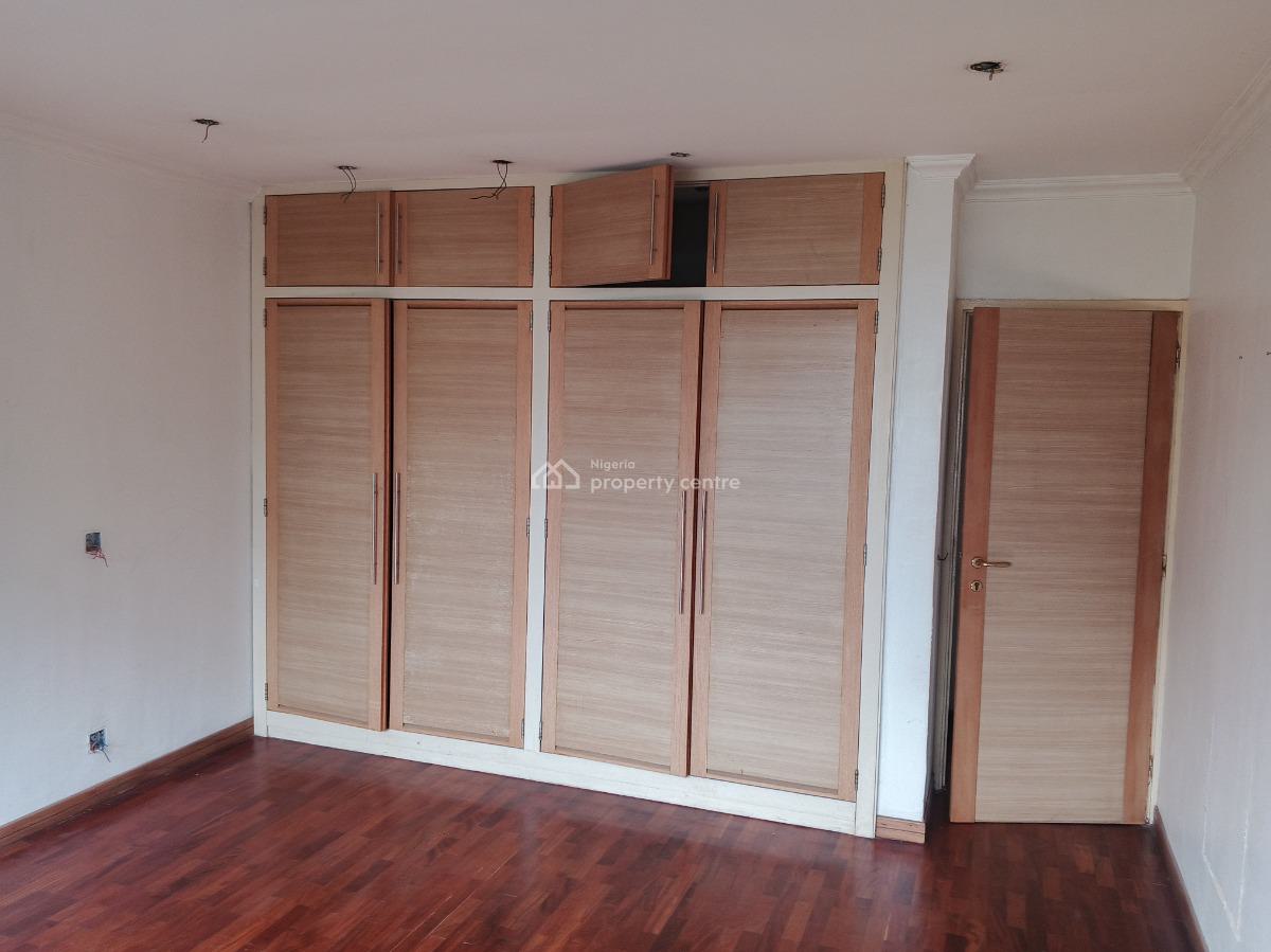 3 Bedrooms 3rd Floor Self Serviced Flat with Bq in a Block of 6 Flats, Near Eko Hotel Round About, Victoria Island (vi), Lagos, Flat / Apartment for Rent