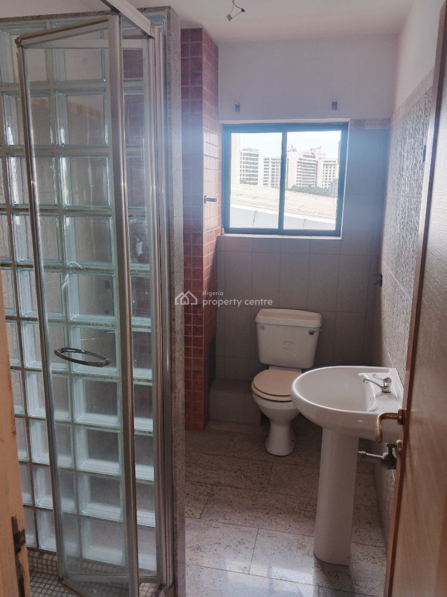 3 Bedrooms 3rd Floor Self Serviced Flat with Bq in a Block of 6 Flats, Near Eko Hotel Round About, Victoria Island (vi), Lagos, Flat / Apartment for Rent