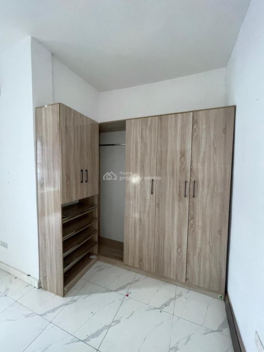 Splendid 4 Bedroom Terrace Duplex in a Serene Estate, Ikota, Lekki, Lagos, Terraced Duplex for Sale