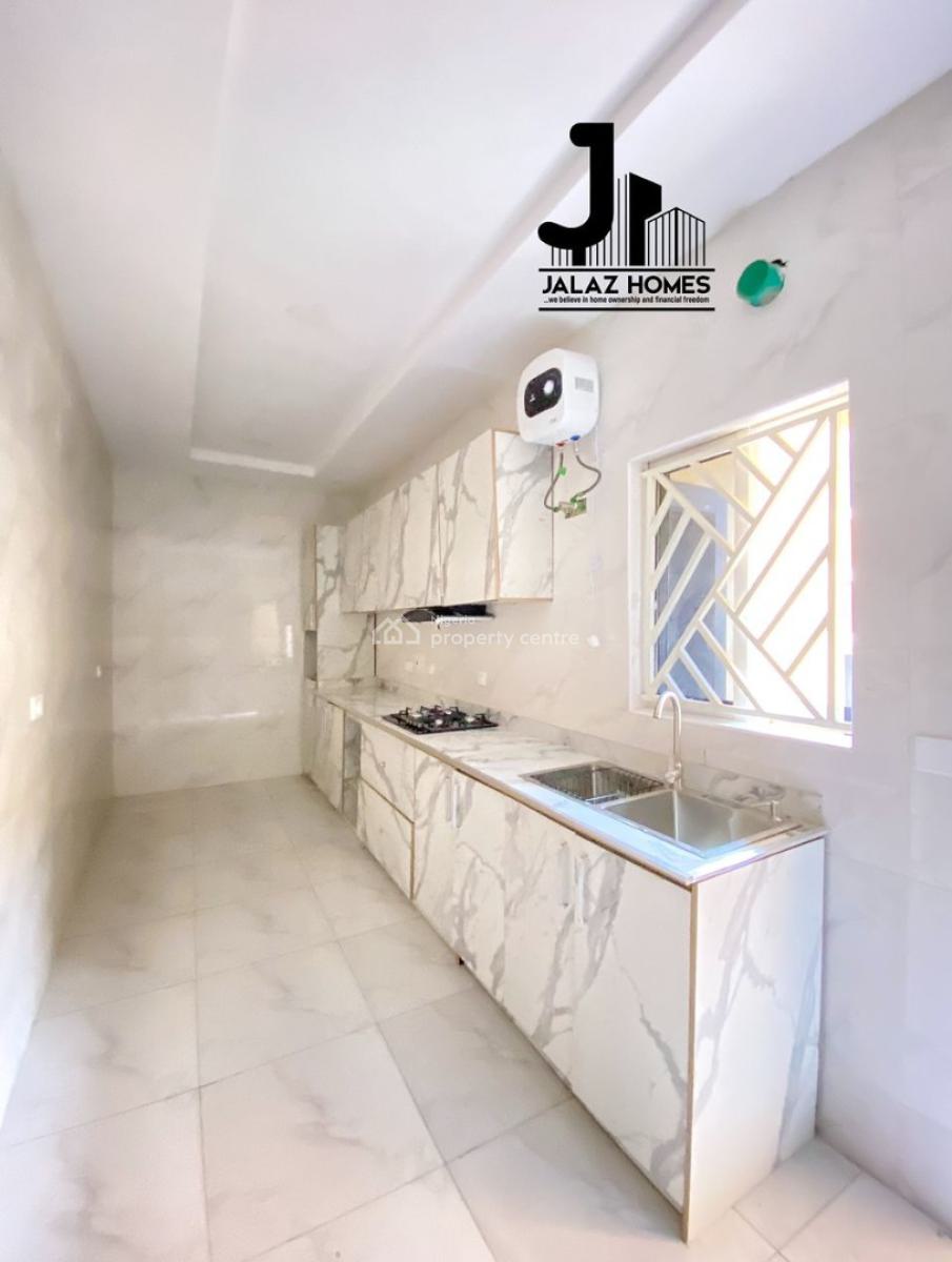 2 Bedroom Apartment, Ajah, Lagos, Flat / Apartment for Sale