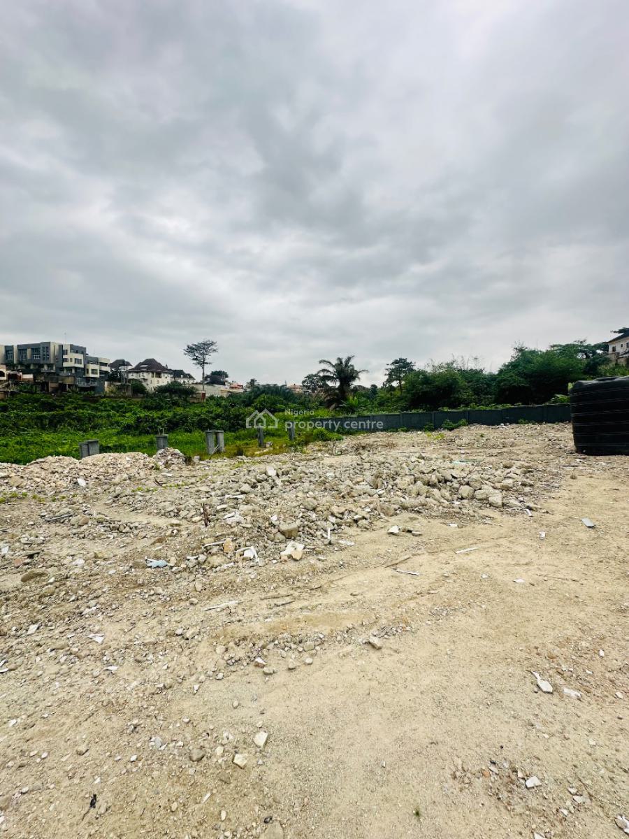 Exquisite Land in a Gated and Secured Location with Good Title, Gra Phase 2, Magodo, Lagos, Mixed-use Land for Sale