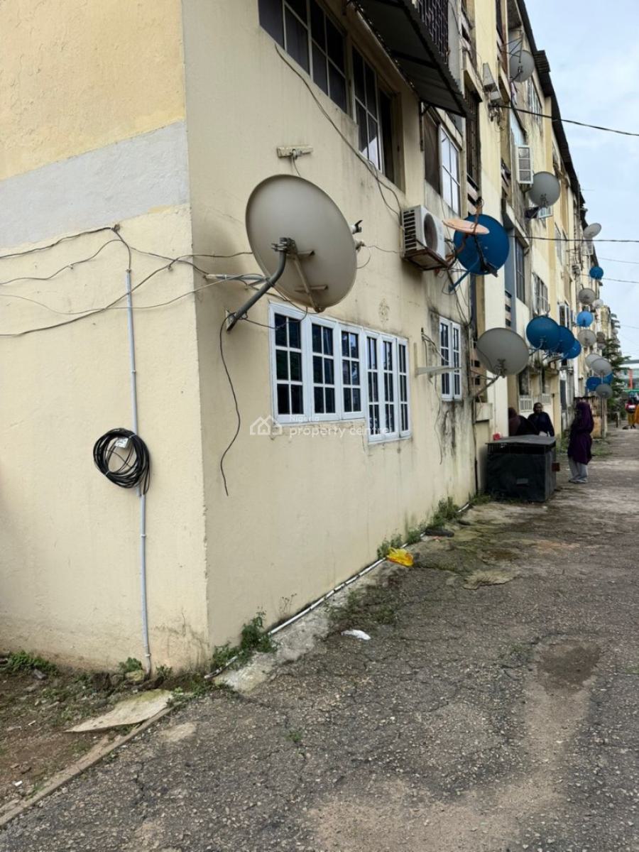 2 Bedroom with One Living Room, Zone 2, Wuse, Abuja, Block of Flats for Sale