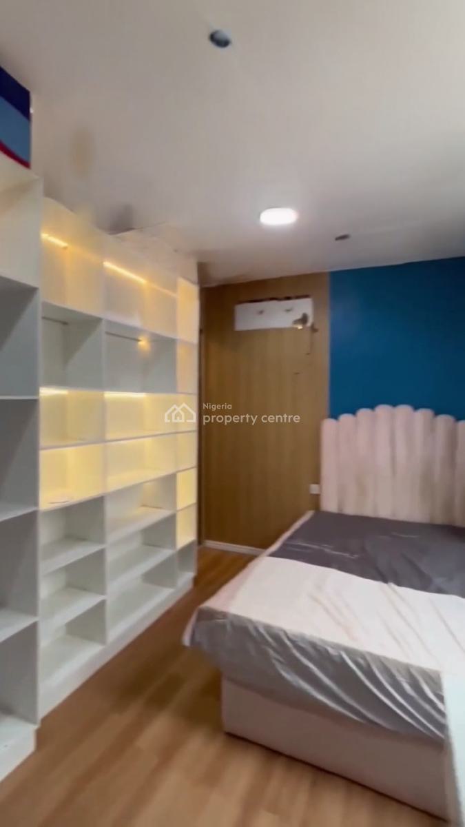 Decent 1bedroom Flat Upstairs in a Serene Area, Osapa, Lekki, Lagos, Mini Flat (room and Parlour) for Rent
