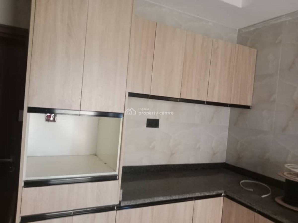 Luxurious and Spacious 5 Bedroom Terrace Duplex, Jahi, Abuja, Terraced Duplex for Rent