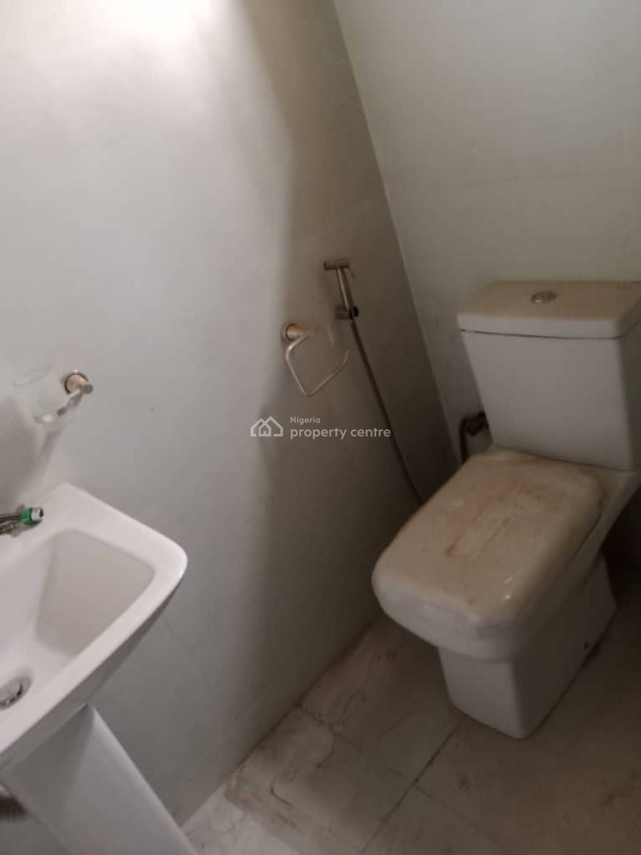 Luxurious and Spacious 5 Bedroom Terrace Duplex, Jahi, Abuja, Terraced Duplex for Rent
