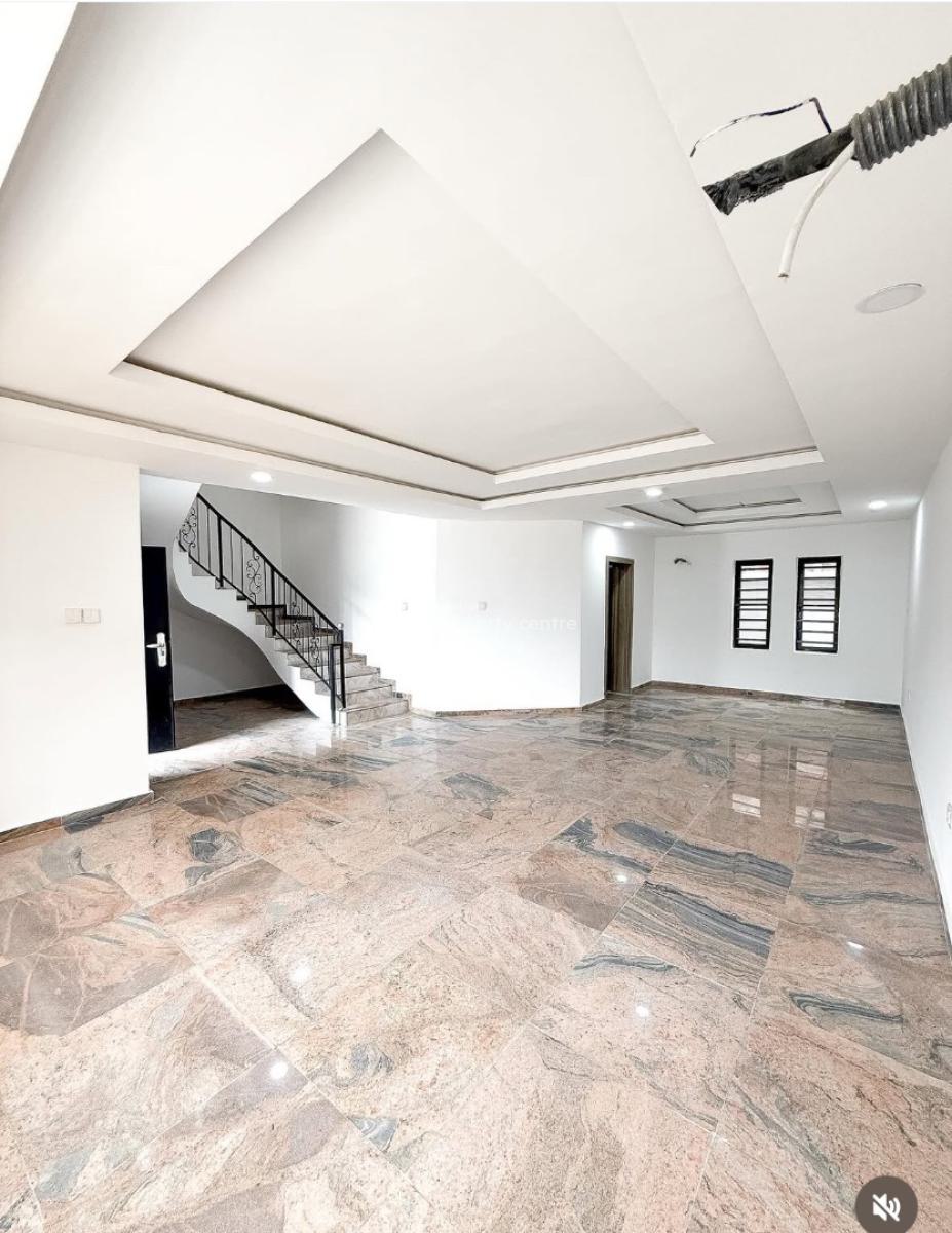 4bedroom Terrace Duplex with Bq, Ologolo Lekki, Ologolo, Lekki, Lagos, Detached Duplex for Sale